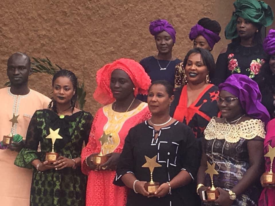 L'association Femmes et TIC au Sénégal FESTIC a lancé la toute 1ère édition des #FESTICAWARDS.