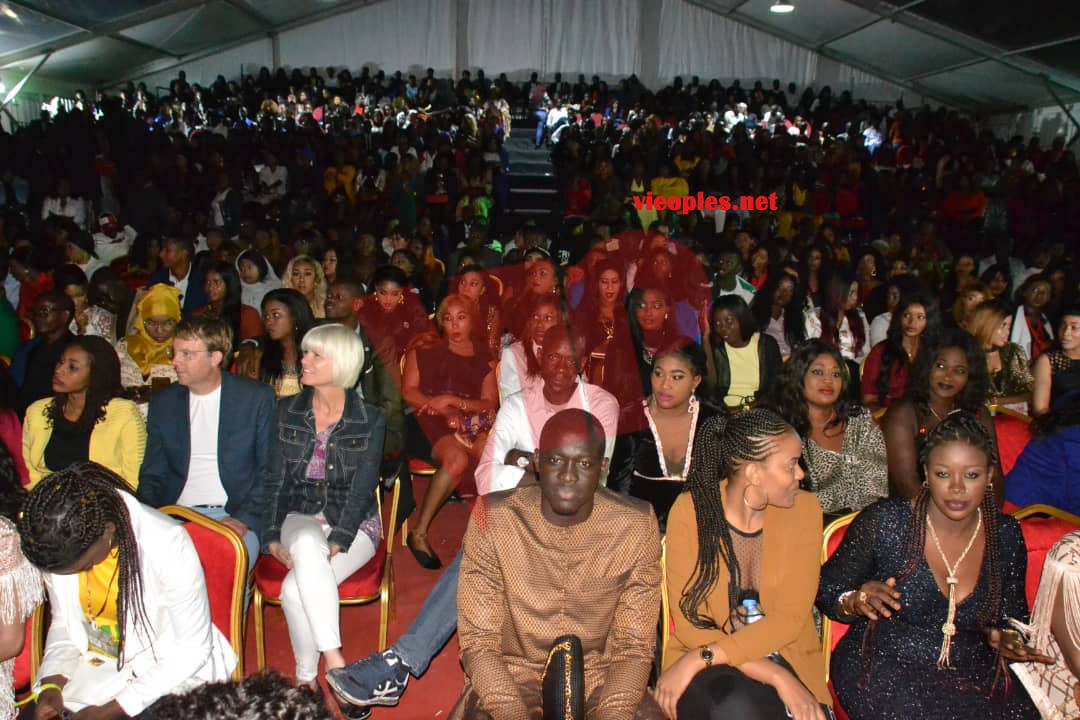 Revivez le Grand Bal de Youssou Ndour au CICES avec les belles Dakaroises