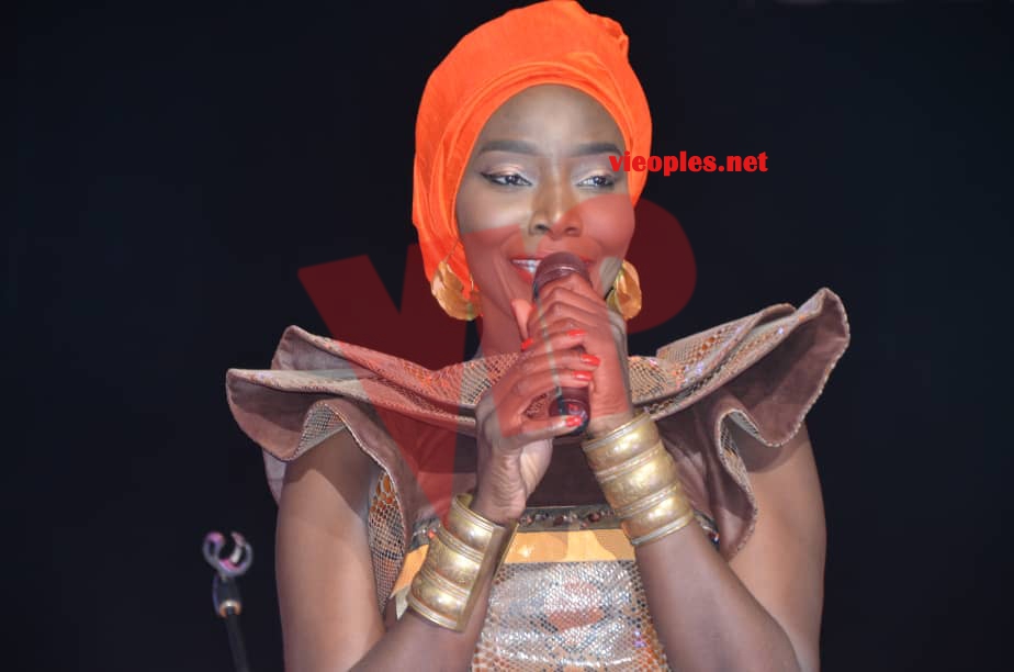 Les 166  IMAGES de la présentation de l'album "TERROU WARR",la Diva Coumba Gawlo remet le grand theatre à sa place: La culture Sénégalais au premiere rang