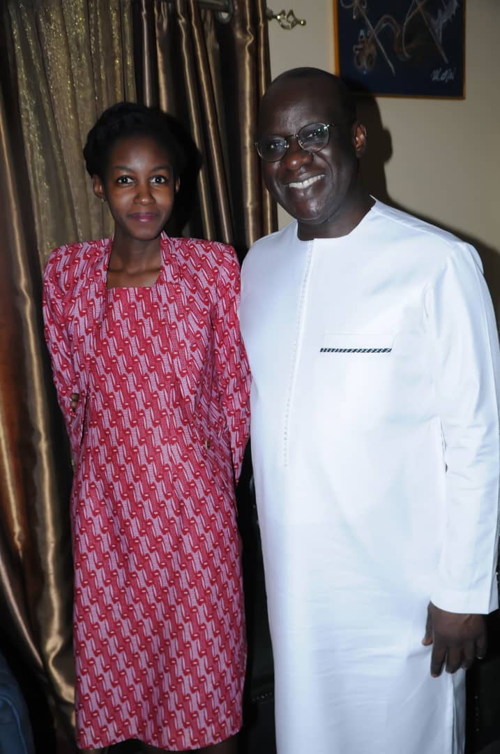 Anniversaire privé: Le président du MEDS Mbagnick Diop souffle une bougie de plus.