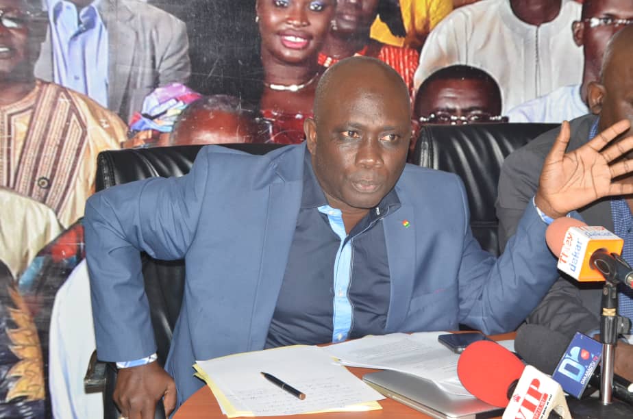 La Plate-forme « MACKY SUNU CANDIDAT » était face à la presse par la responsabilité commune de parler à la jeunesse de notre pays, aux acteurs politiques, à l’opinion nationale et internationale