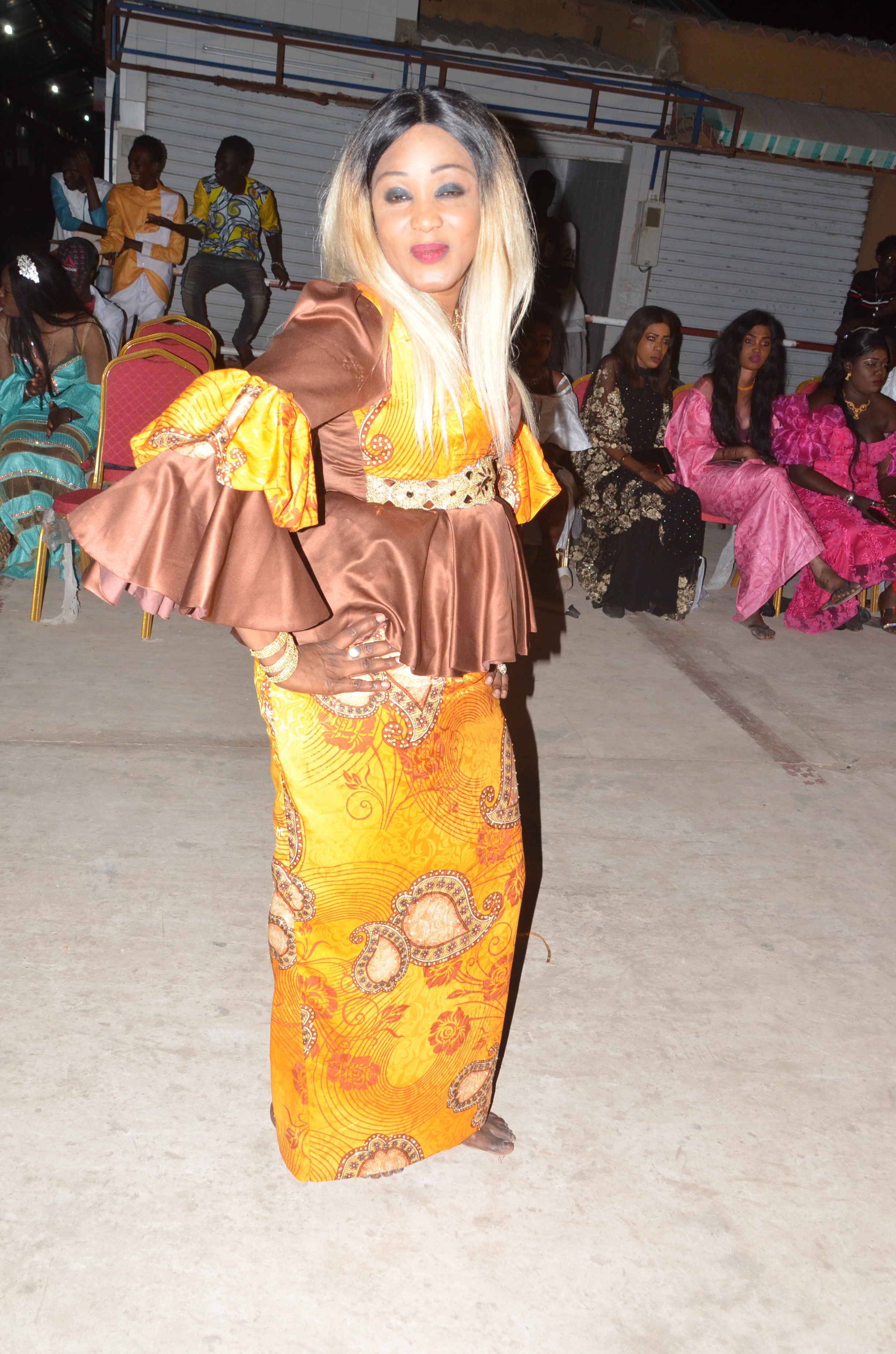 Les images du "Sabar" de l'anniversaire de Bakane Seck avec le 100% "NDARGOU NDAW"à Kaolack.