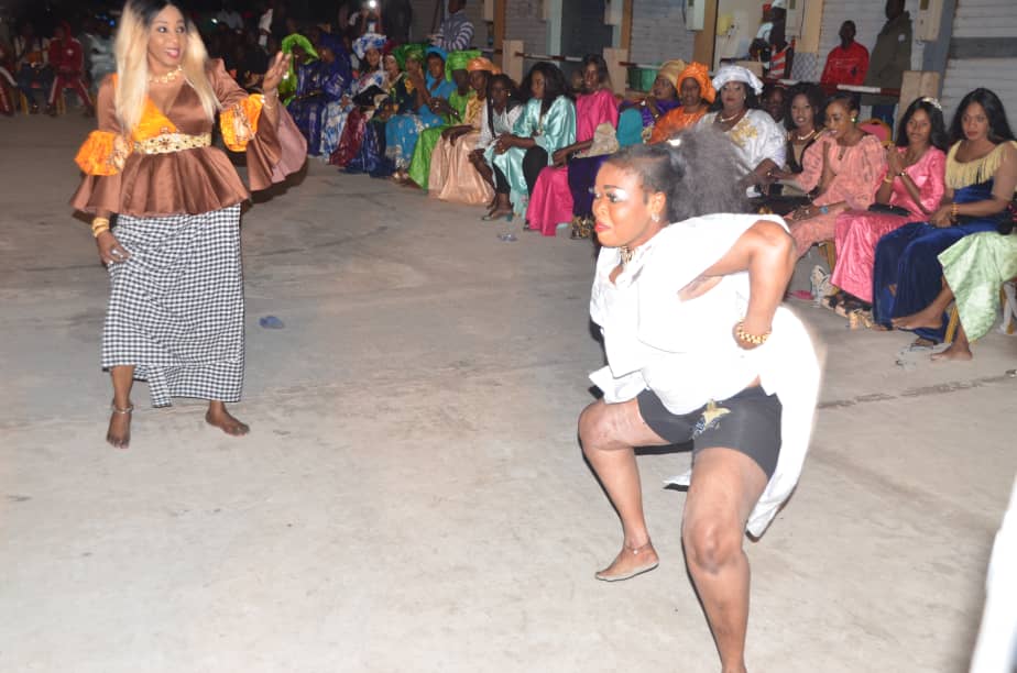 Les images du "Sabar" de l'anniversaire de Bakane Seck avec le 100% "NDARGOU NDAW"à Kaolack.