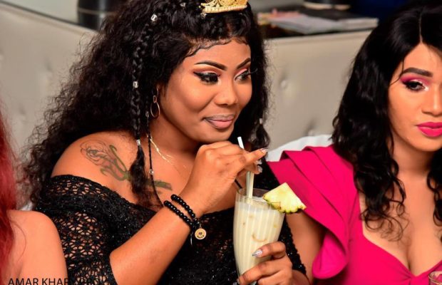 Apres son anniversaire Buzz: Amina Saleh sauvagement tabassée par son copain