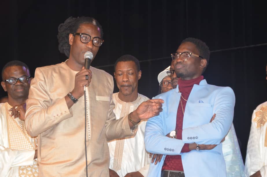 ANNIVERSAIRE: L'artiste Demba Guissé chauffe le theatre Daniel Sorano.