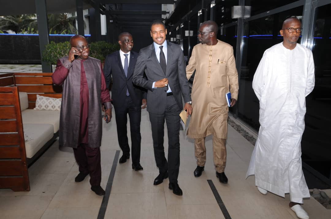 Les 100 images de la 10 ème cérémonie d'anniversaire du groupe de presse REWMI de Mbagnick Diop du MEDS.