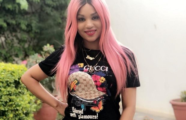 Admirez les dernières Photos de L’actrice de la série « MBETEL » Léna Gueye