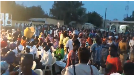 Direct: la foule quitte un meeting de APR …pour Ousman Sonko à Dahra Djolof