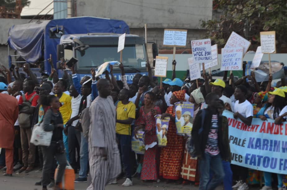 Arrivé de Abdoulaye Wade à Touba en images