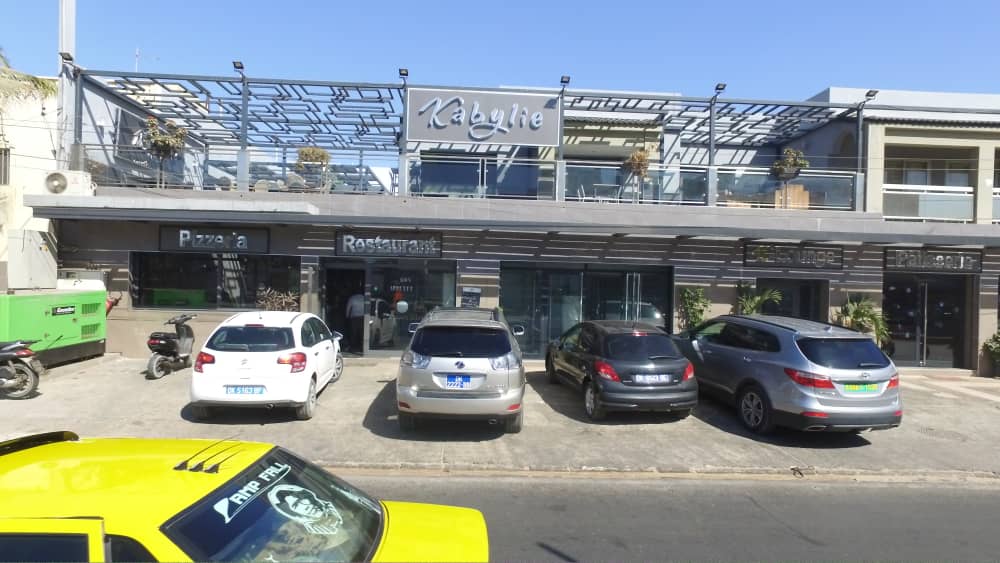 SPÉCIAL ST VALENTIN ALMADIES: CHEZ KATIA NEW LOOK ET KABYLIE VOUS RÉSERVENT DES SURPRISES INATTENDUES; APPELEZ VITE POUR RÉSERVER