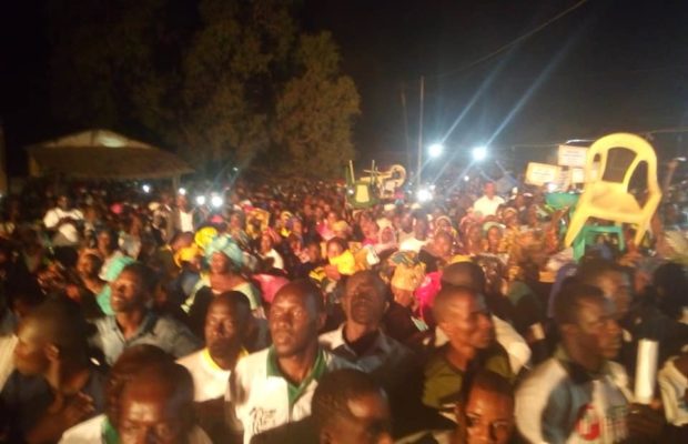 Grand meeting d’Ousmane Sonko à Kolda, l’une des villes les plus sombres du Sénégal, du jamais vu dans le Sud