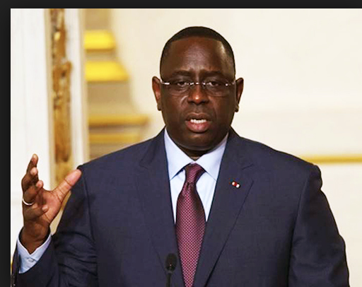 A Diourbel, Macky Sall promet la création d'une banque dédiée à la diaspora sénégalaise