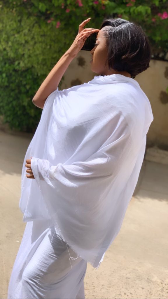 Betty profite ainsi de sa grâce féminine pour mettre en valeur le « Meulfeu »