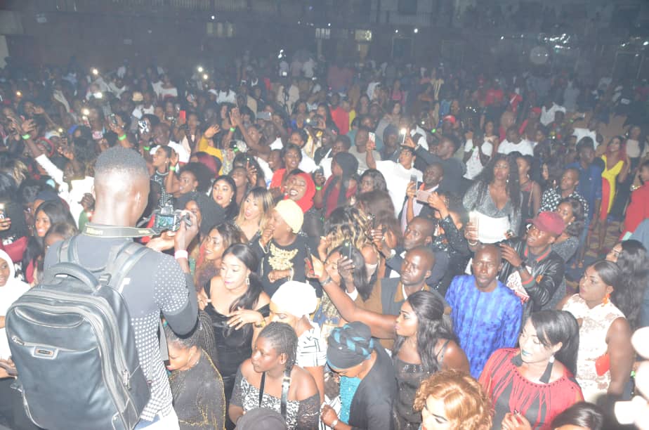 A GUICHET FERMÉ: Pape Diouf réussit encore de mobiliser ses fans en Gambie.