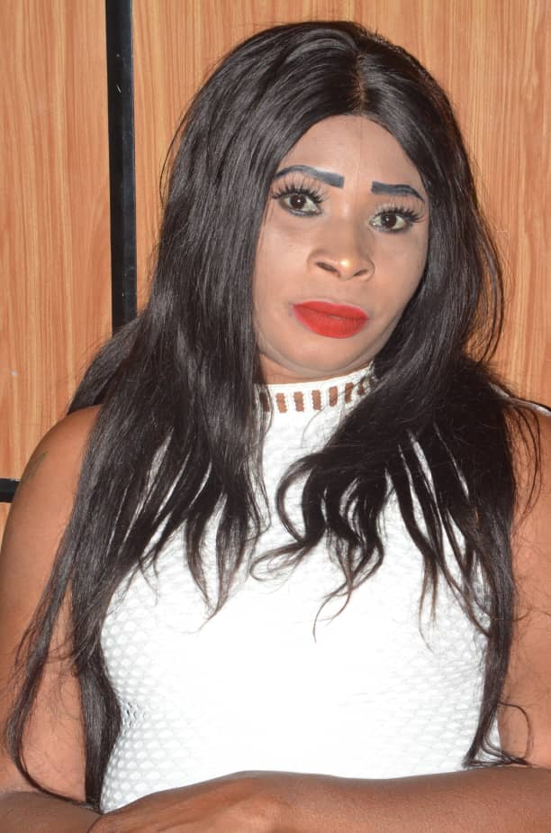 Les belles Gambiennes au top à la soirée de Pape Diouf avec S&J PROPRETIES de Binta Ndaw