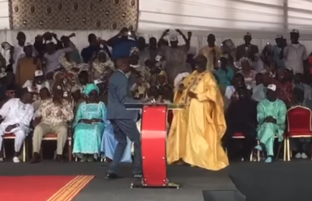 (vidéo) Après Macky, Youssou Ndour fait danser Me El Hadji Diouf