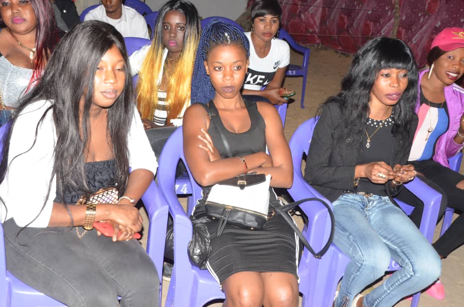 Les images de la 21 eme éditions du Carnaval des jeunes de Kafountine avec Queen Biz.