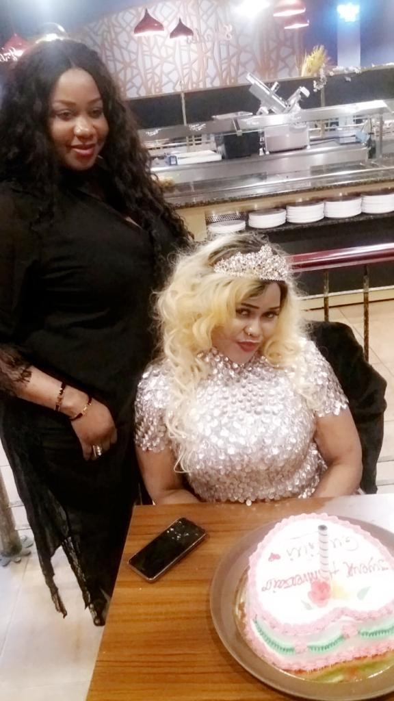 Les images de l'anniversaire de Guigui. Un an de plus ça se fête. Happy birth day