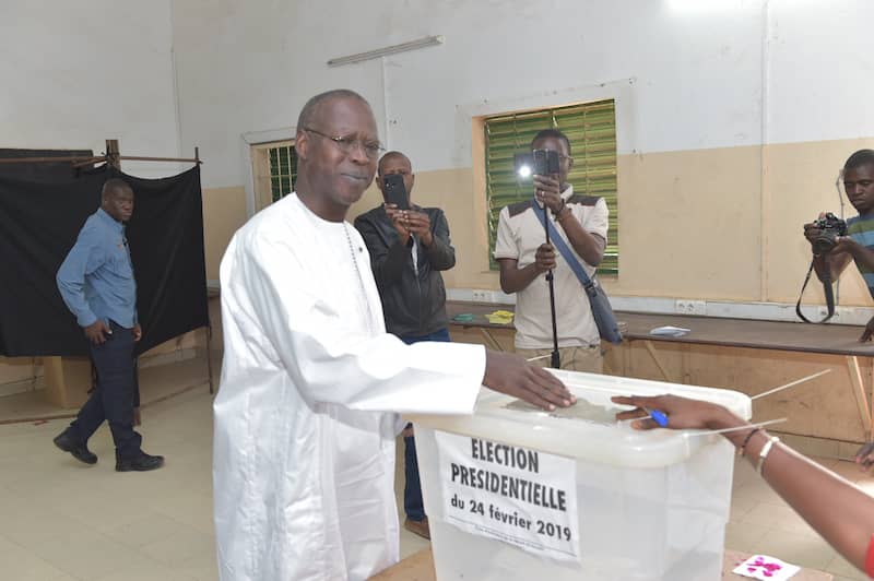 Le Pm Mahammed Boun Abdallah Dionne accomplit son devoir civique à l'école Samba Yomb Guillé de Gossas
