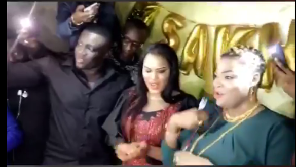 Les images de la soirée d’anniversaire de l’épouse de Sa Thies, avec Boury et Balla Gaye 2