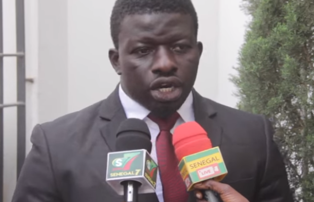 Zoss fait le procès de Macky, Boun Dionne, Moussa Diop « Doyna Danio Sonn, Doyna »