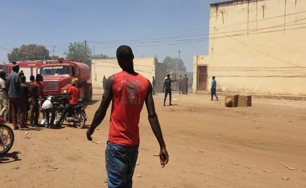 Vidéo: Violent incendie à Thiès, des camions citernes prennent feu à la zone industrielle, non loin de la prison