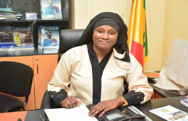 TABARA NDIAYE, FEMME FLIC