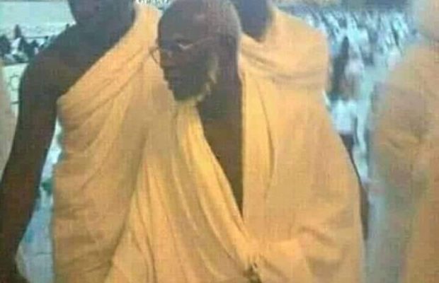 Arrêt sur image : Une photo rare de Serigne Mountakha Mbacké à la Mecque !
