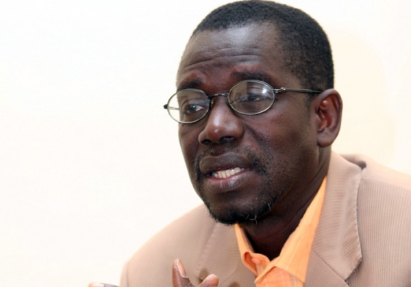 Madièye Mbodji: « il ne faut pas être surpris qu’un 3e mandat soit reconnu à Macky »