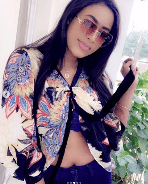 Dièyna plus hot que jamais, croque la vie...