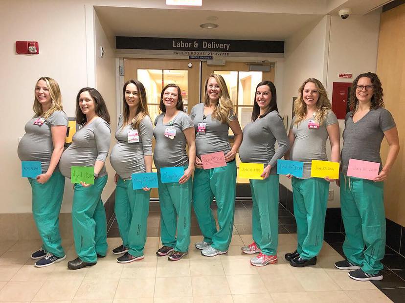 Etats-Unis : neuf infirmières d’un service de maternité enceintes en même temps