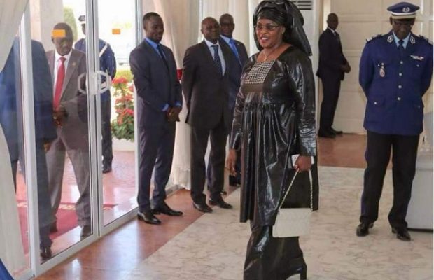 Présidence : Les 300 Membres du cabinet de Macky Sall libérés aujourd’hui, Il a décidé de réduire son cabinet.