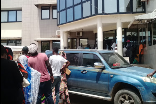 Tribunal de Pikine : Un couple divorcé solde ses comptes à la barre, Aliou Dieng et Rama Dieng le théâtre d’un spectacle désolant