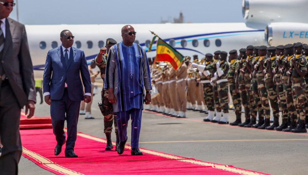 Investiture du Président Macky Sall : Arrivé du Président du Burkina Faso SE Roch Marc Christian Kaboré