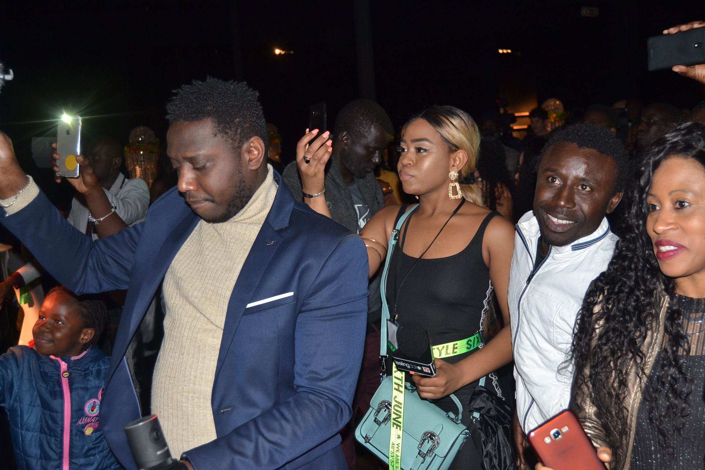 Pape Diouf assure un show époustouflante au Key West, Bruxelles répond à BE TERANGA de Thierno Diop. Les images