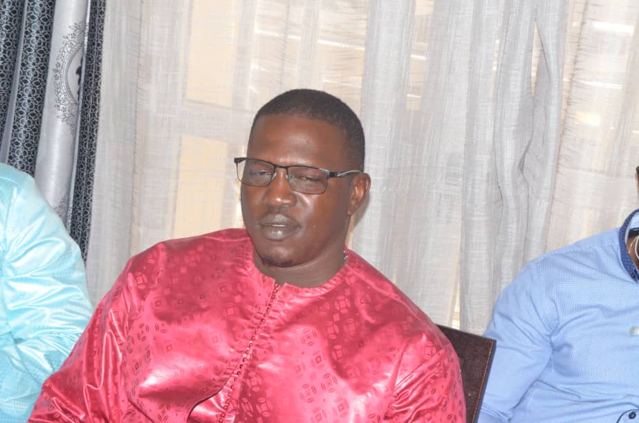 119 Appel de Seydina Limamou Laye, Pape Seck Touba Couture reçoit ses amis chez lui. REGARDEZ LES IMAGES