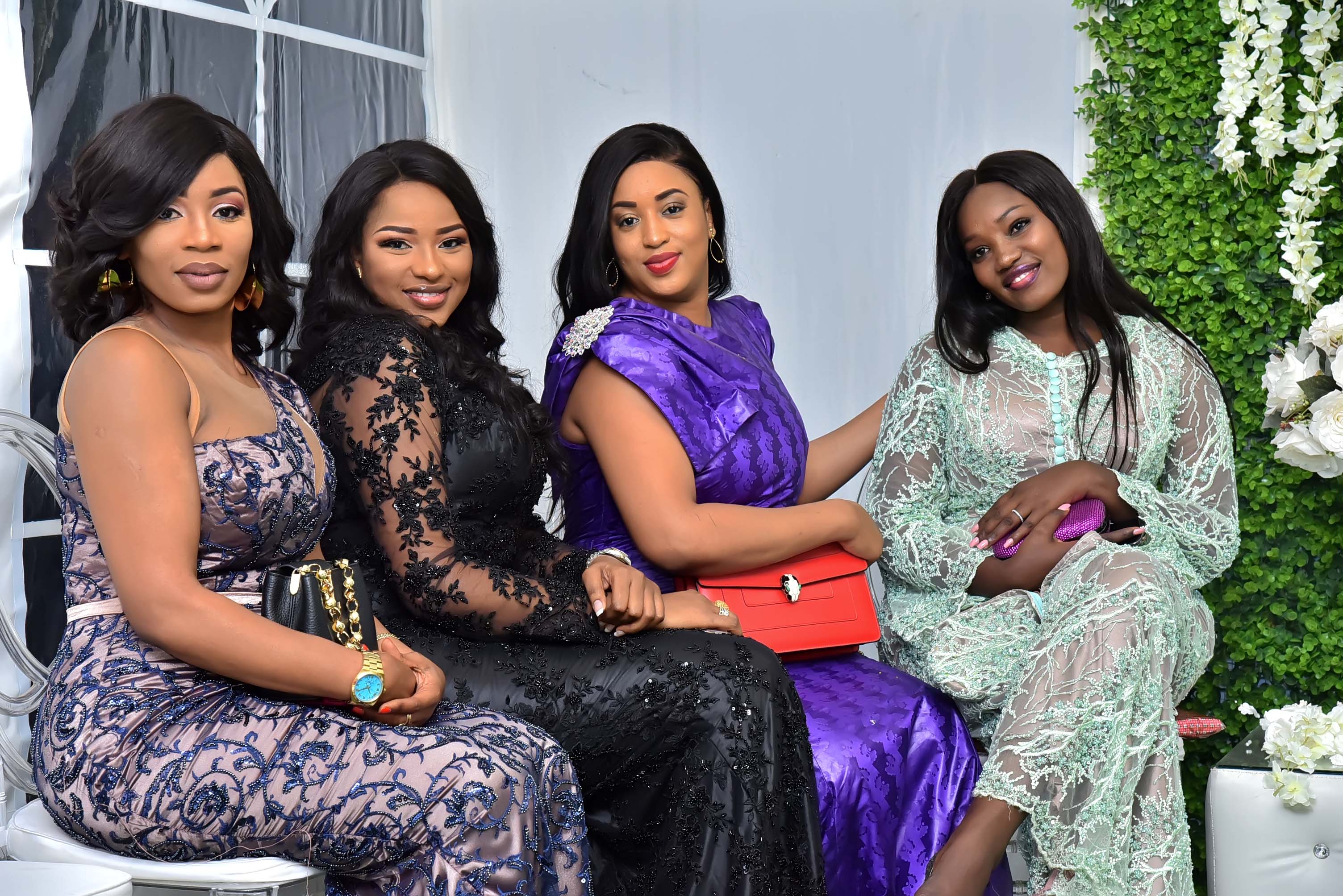 Mariage de Mamadou SECK fils de Amadou SECK DG de Eurogerm : Le chef de l’état marque sa présence à la mosquée