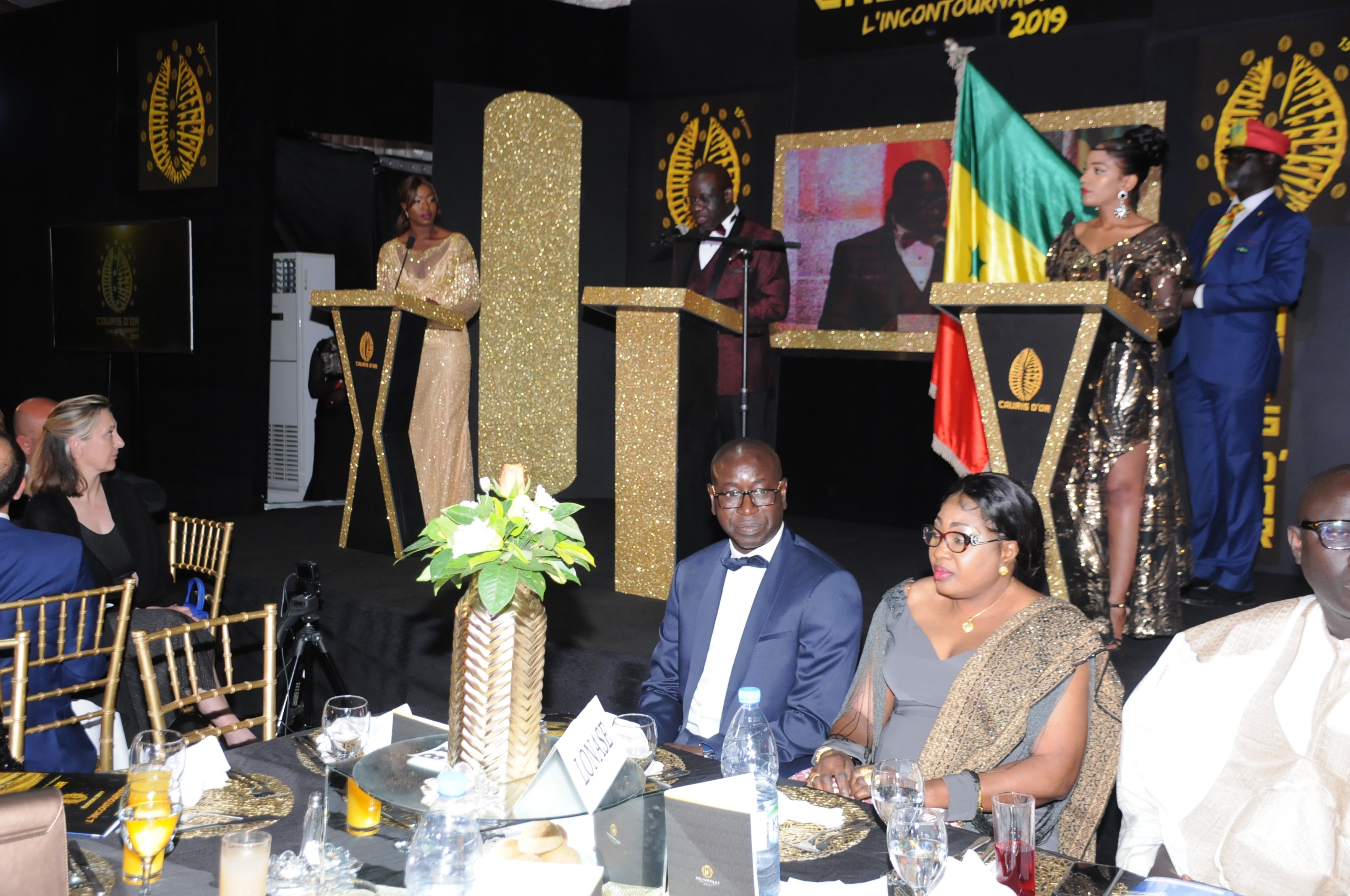 Les 66 premières images de la plus prestigieuse soirée des CAURIS D'OR 15 eme éditions au chapiteau du King Fhad Place