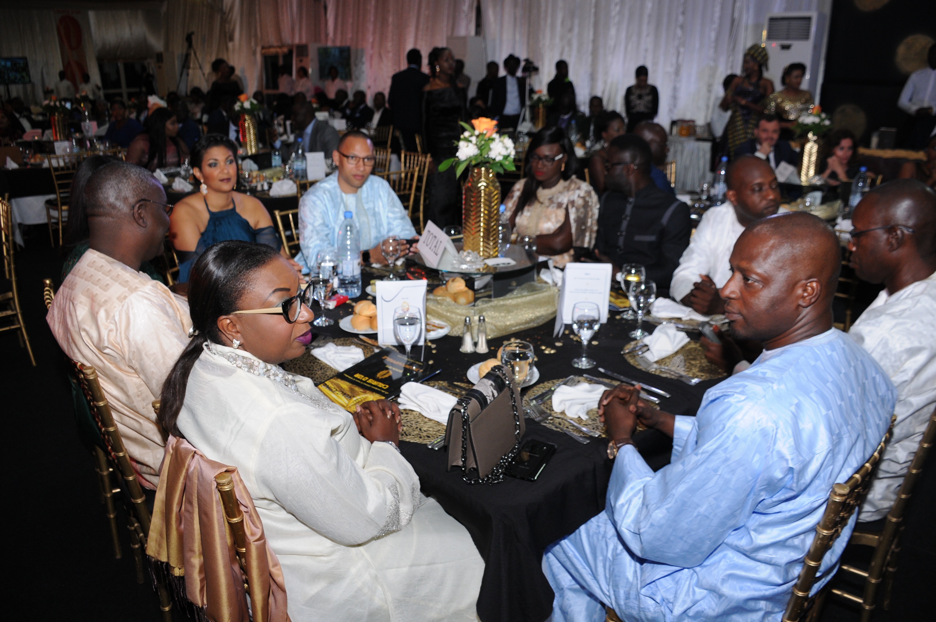 Les 66 premières images de la plus prestigieuse soirée des CAURIS D'OR 15 eme éditions au chapiteau du King Fhad Place