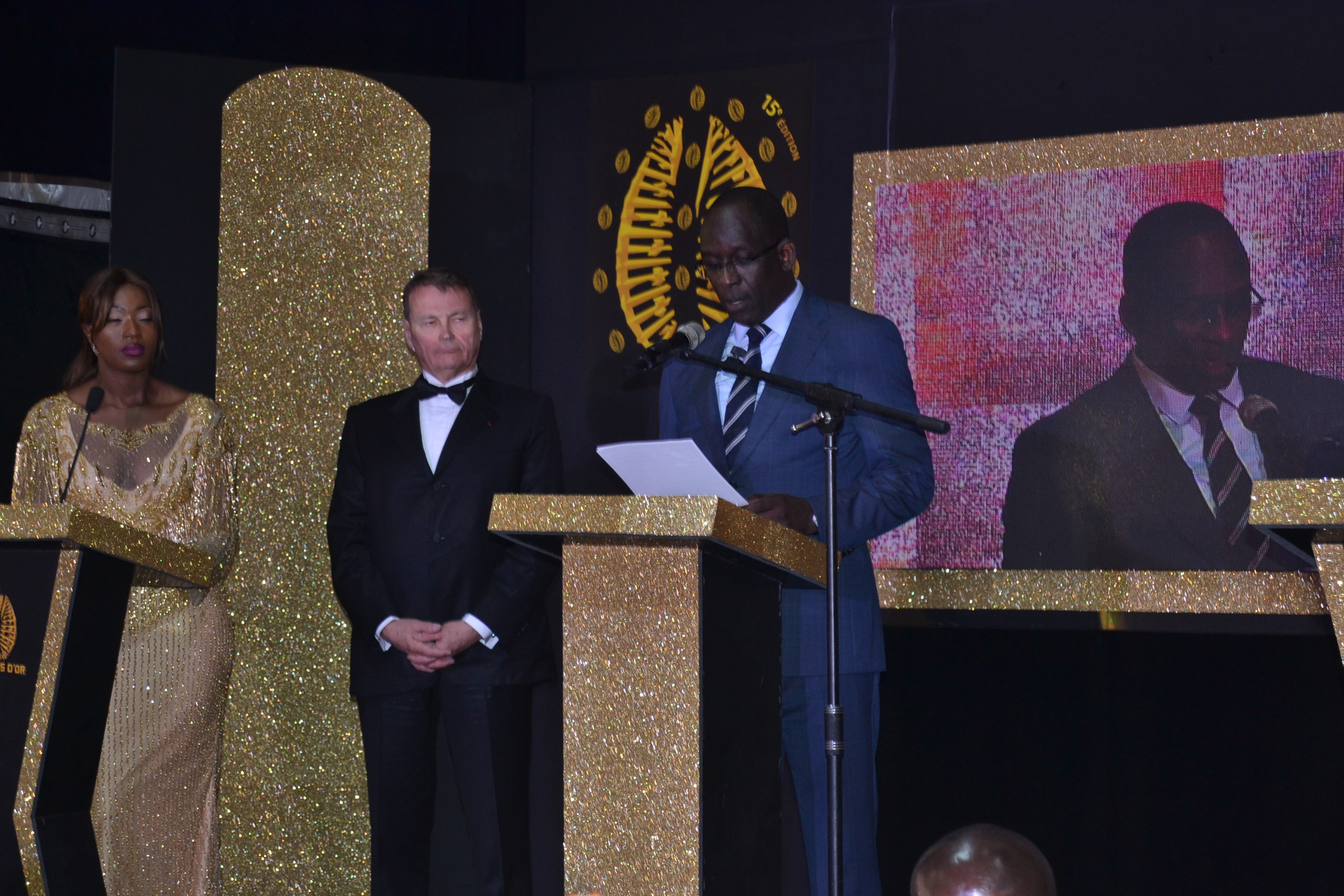 King Fahd Palace: Vivez en direct la soirée de remise des Cauris d’Or 2019: « L’incontournable »