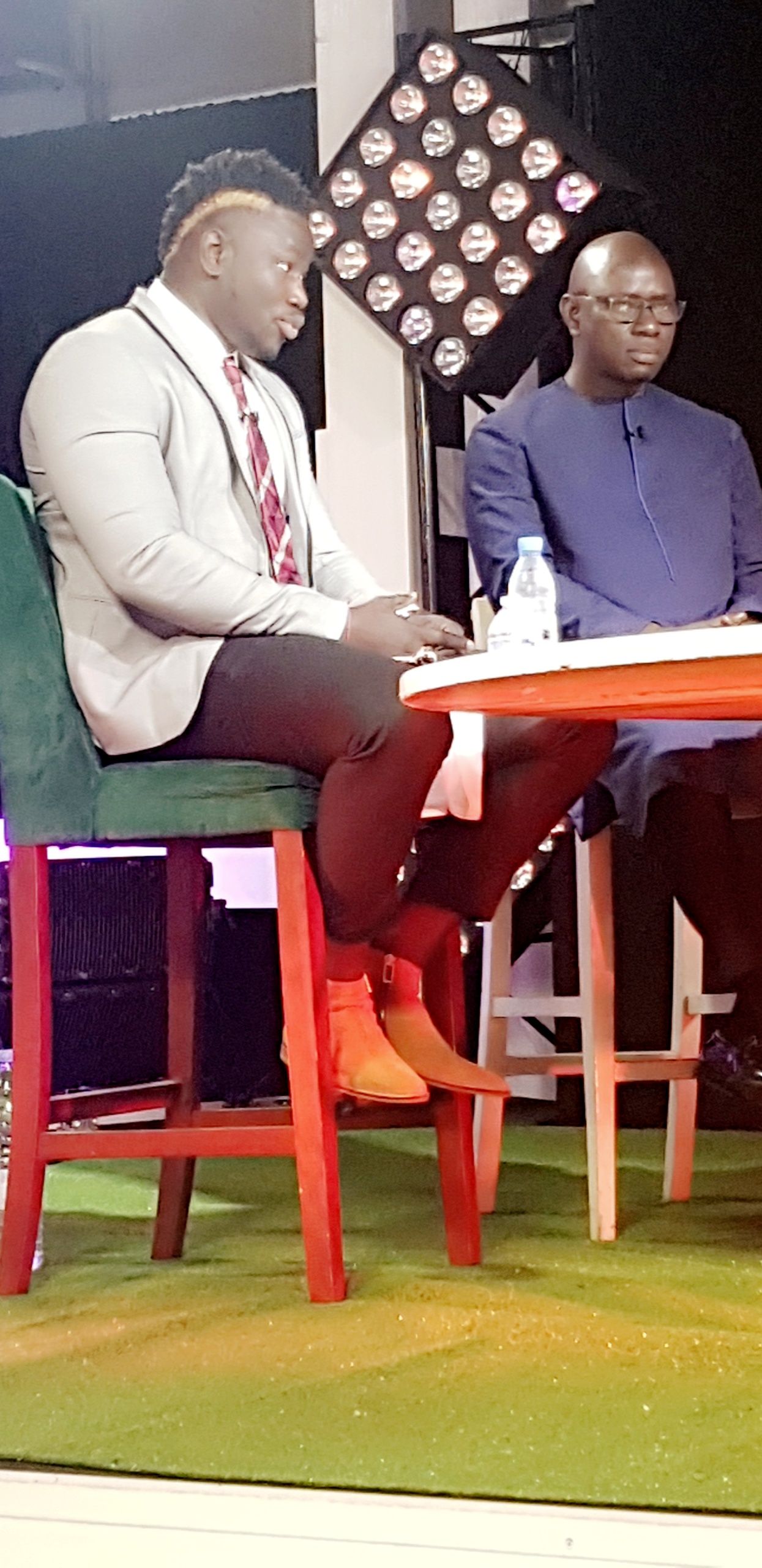 Vidéo Face to Face avec Baye Ndiaye Al Bourakh Events: Lac 2 avertit Boy Niang: « Mane douma Tiouné »