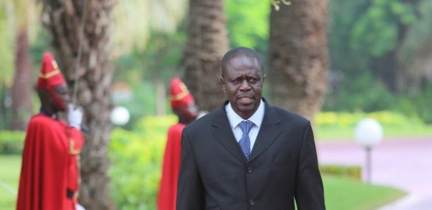 L'ex-ministre de l'Environnement, Mame Thierno Dieng promu Général