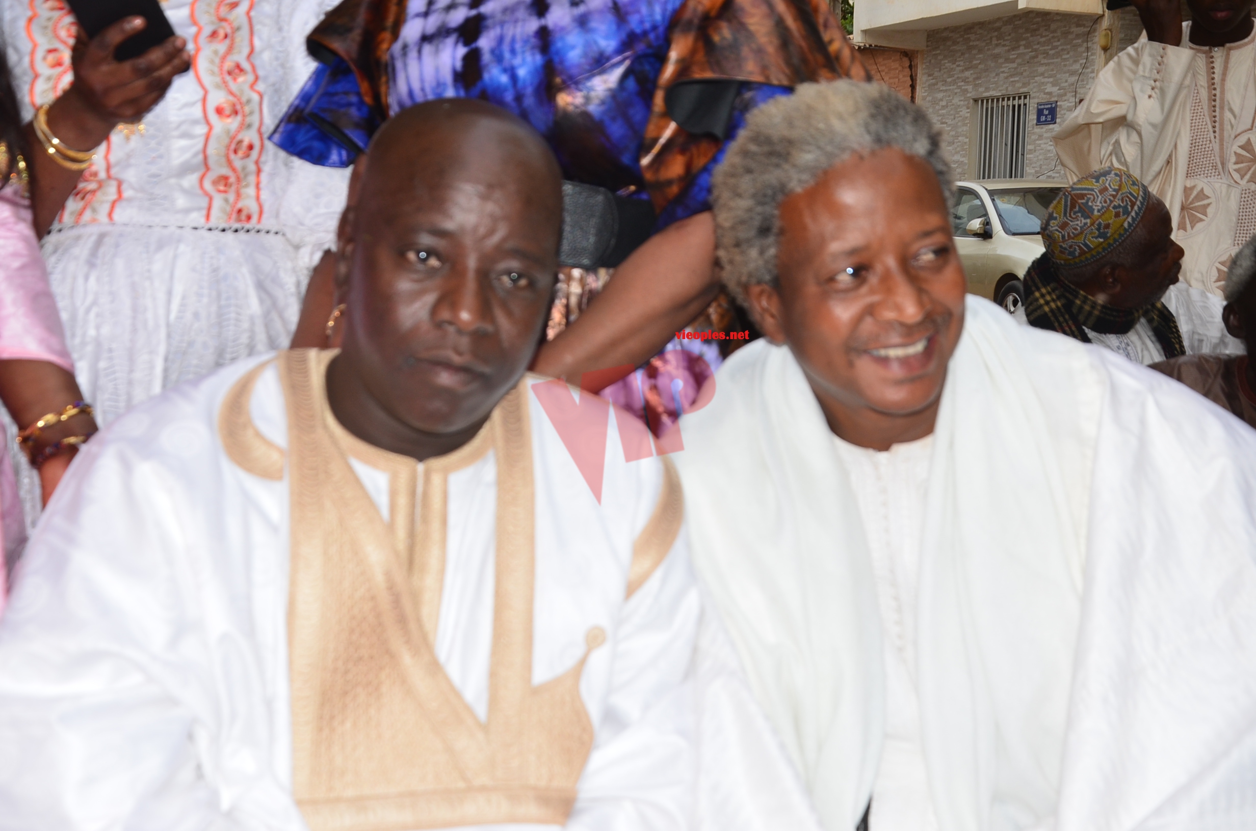 MARIAGE: L'humoriste de la TFM, Kouthia se tape l'ex mannequin Saint Louisienne Mame Sophie  comme "NIAREL"