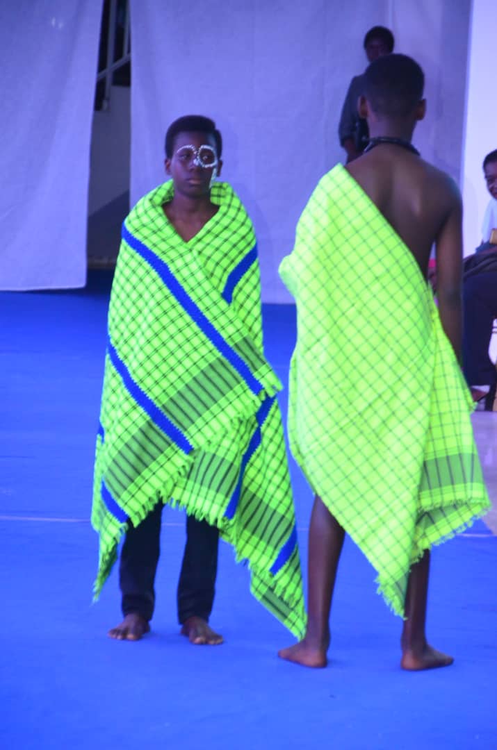 GRANDE DAME EVENTS, séduit son public à la place du Souvenir avec sa toute nouvelle collection