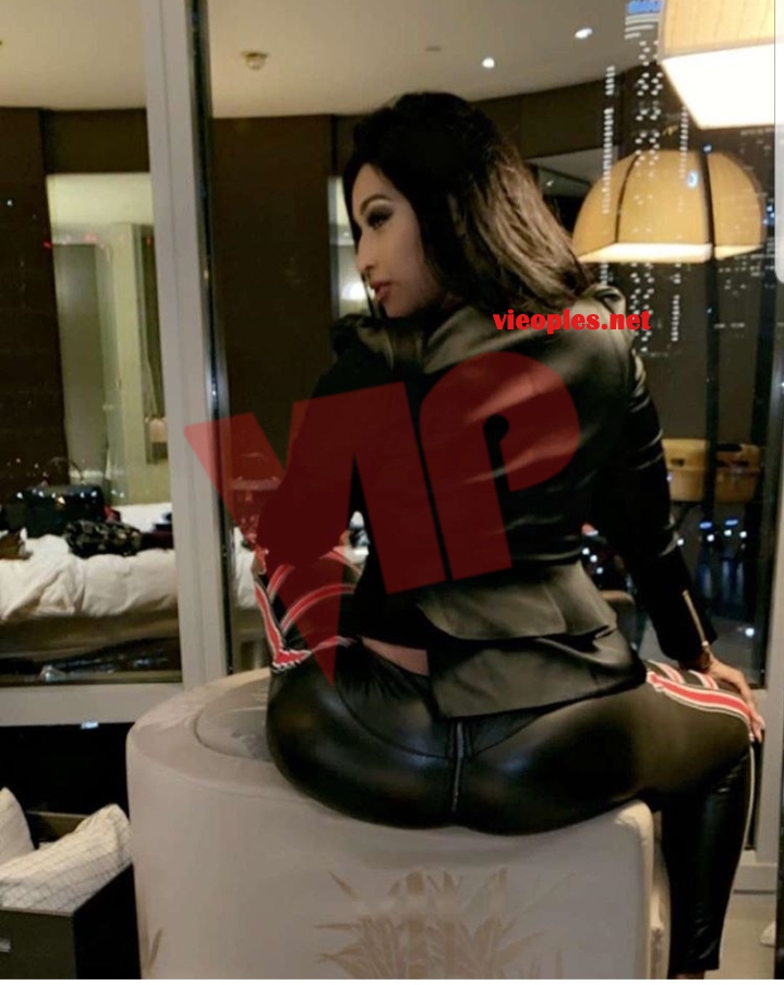 La star Malienne, Diaba Sora plus sexy que jamais.