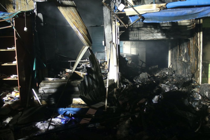 Incendie à Sandaga : Un blessé, une vingtaine de cantines détruites