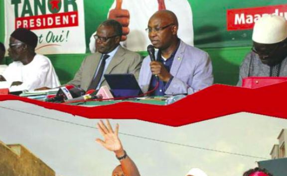 Parti socialiste: le secrétariat exécutif renouvelle sa "confiance totale" à Tanor