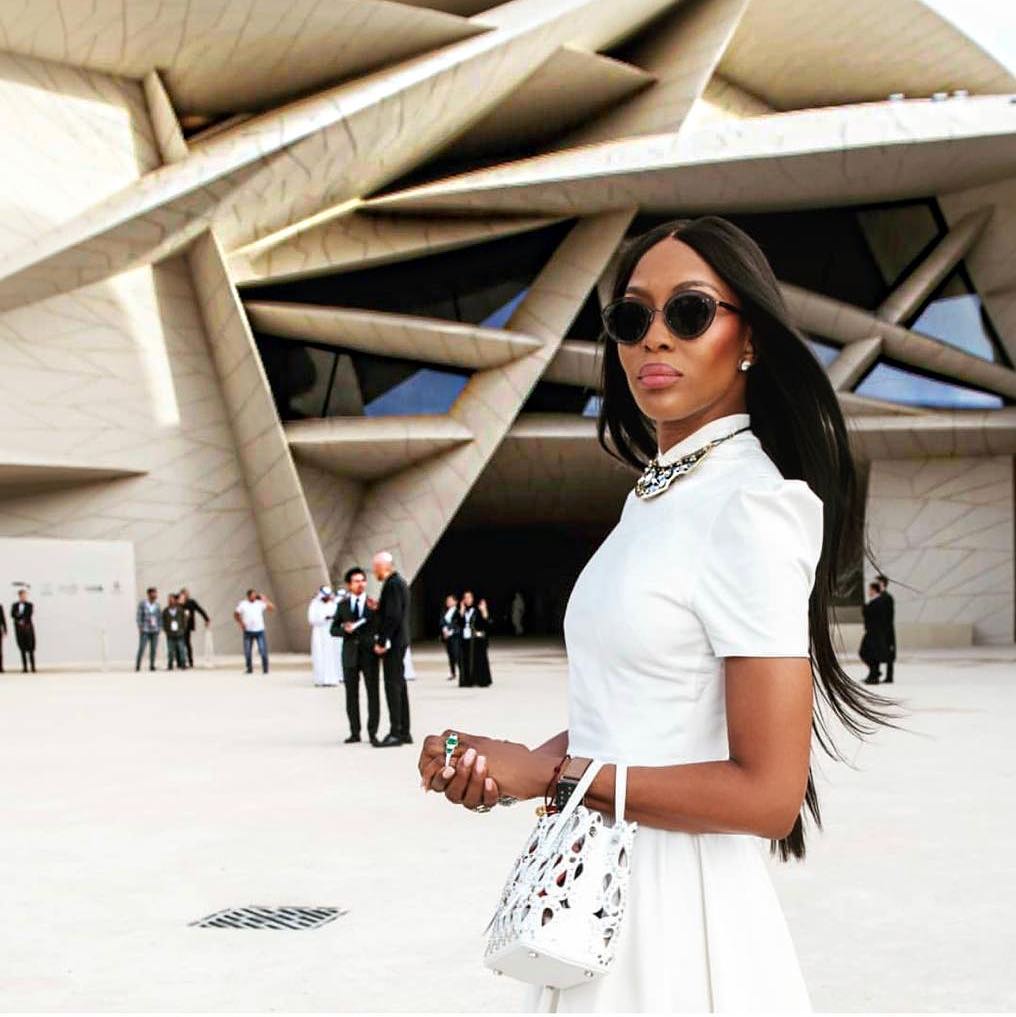 Découvrez le fils du milliardaire qui accompagne Naomi Campbell au Sénégal …
