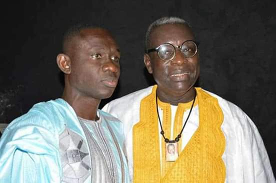 À coeur ouvert: Amath Samb le choriste de Pape Diouf. "Loutakh ma bayi groupe bi ak sama digueunté ak sama rak Pape Diouf" REGARDEZ
