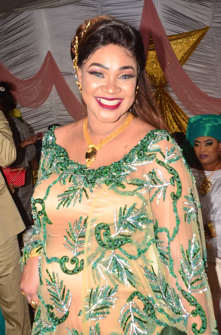 Les différentes "SANGNE SÉ" de la belle Ngoma épouse du célébre Houphét Thiam Expresso.